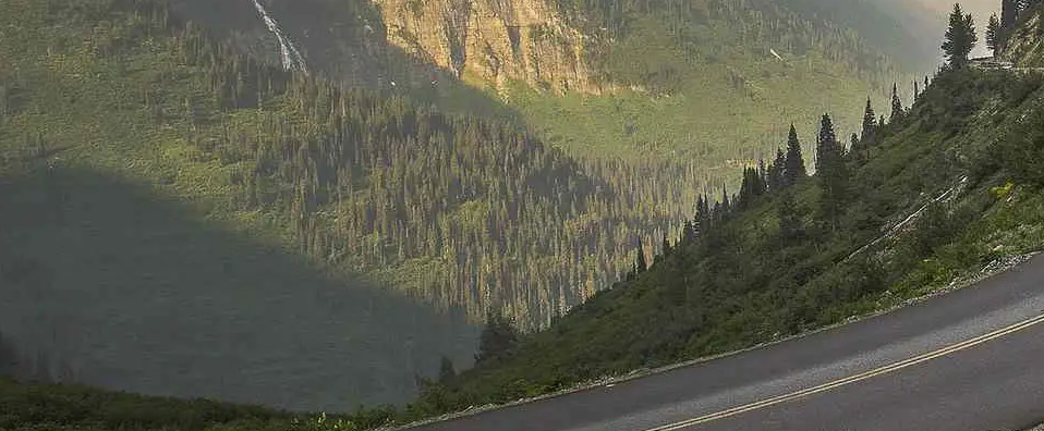 _0013_Scenic Routes_ Memorable Road Trips That Make the Journey the Goal.jpg